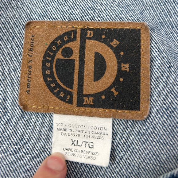 Vintage International Denim Jacket Two Tone Embroidered Size XL Letterman Style - Picture 11 of 15